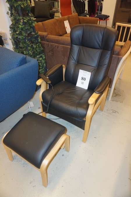 Elløft-chair. With stool.