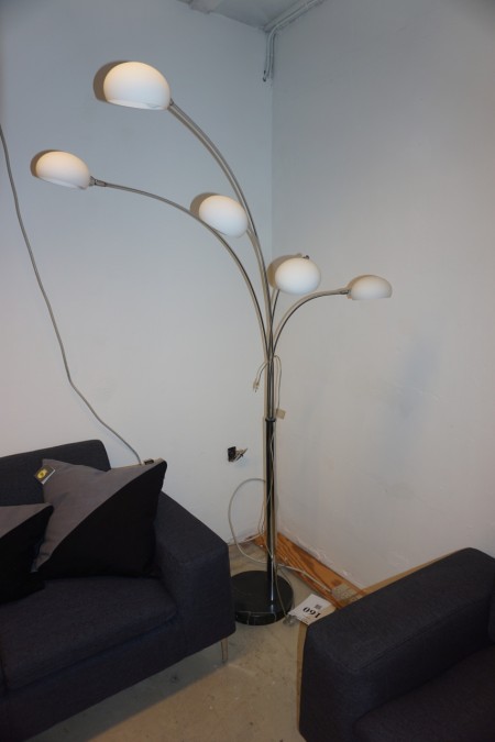 Lounge 5 Stehlampe. Ca. 196x130 cm