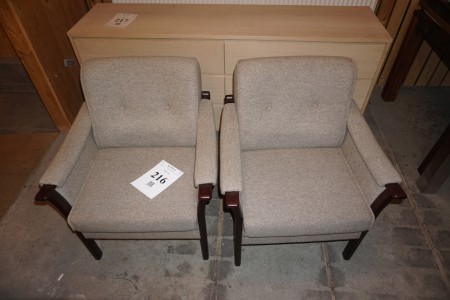 2 pcs. chairs. 90x70x72 cm.