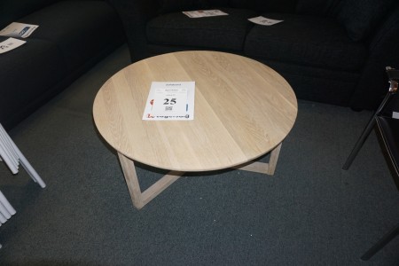 Coffee table. 91x45 cm.