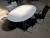 Tabelle. 170x100x75 cm. + 4 Stühle.
