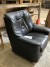 Armchair. Leather. 100x90x85 cm. Used
