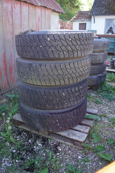 4 pcs truck tires with rim: 315/80 / R22.5