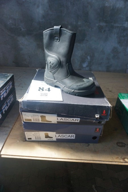 2 pairs of Mascot Kabru safety boots. Size 39