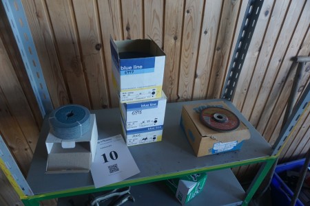 3 boxes sanding discs ø 125 mm 36 grain box with sanding disc + 2 boxes sanding paper 125 mm