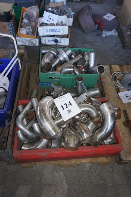 Various pipe fittings and more.