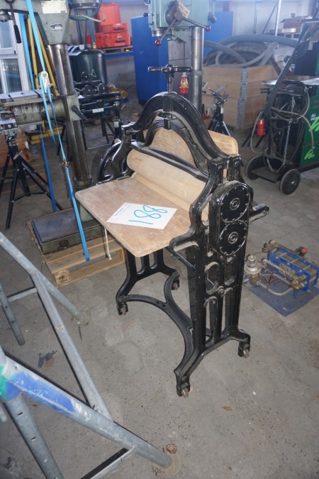 Clothes press antique in good condition.
