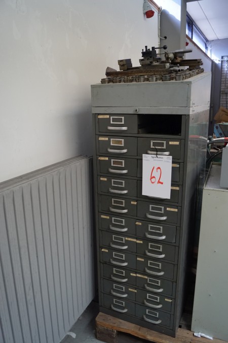 Large lot of tool spare parts in high drawer section with 23 drawers + machine screws, etc.
