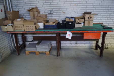 Work table with drawer h.90 d. 80 b. 300 cm, without content