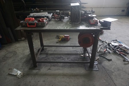 Welding plane with vice 155x100 12 mm plate.