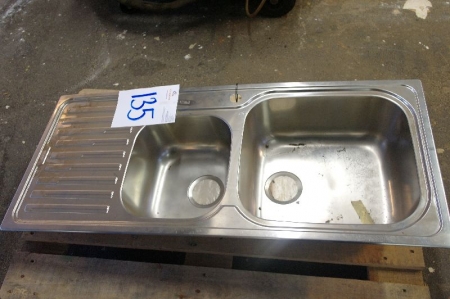Steel sink