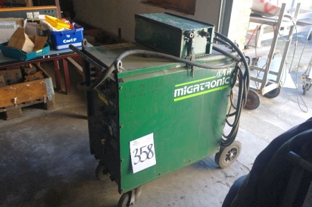 Migatronic welder KME 550 with cables + wire feed KT62-5 Yard unit
