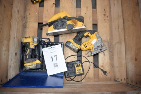 3 pieces. Dewalt power tools + charger. (jigsaw, drill + belt cleaner). Condition: ok.