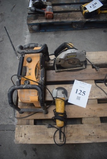 Angle grinder + circular saw + work radio. Marked. Dewalt. Condition: unknown