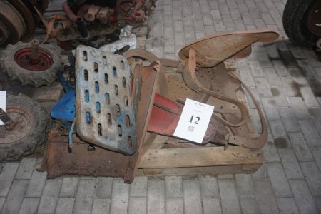 Lot various tractor parts.