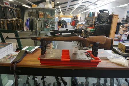 Tikka Jaguar rifle Cal 6.5x55 with Jaguar telescope 3.5-10X45 with magazine and bottom piece Running length 55 cm
