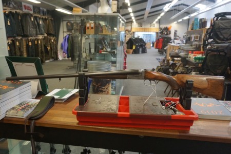 AYA Hunter's gun Haglgevær caliber 16-70 Løbslængde 71 cm