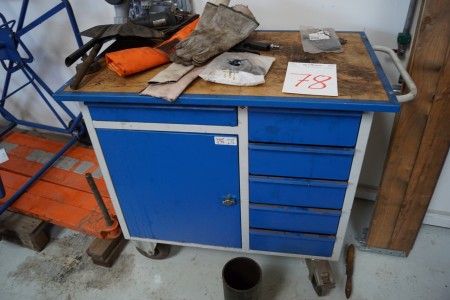 Workshop table on wheels 92x90x60 cm with 5 drawers and door, all on board included