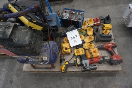 2 pcs. compressor + various power tools stand: unknown.