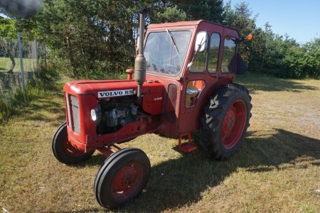 Traktor, VOLVO BM400. 