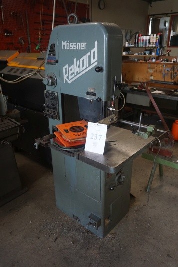 Caps Rekord Sm / 420 Vertical band saw. With extra blades.