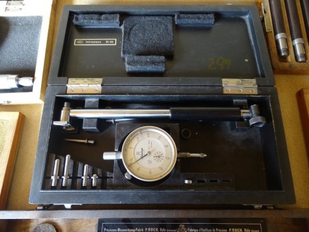Measuring tools 35 to 60 mm.