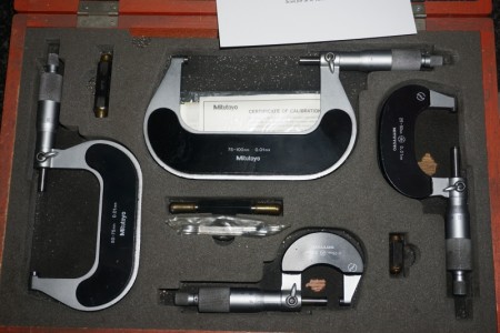 Mitutoyo measuring tool set from 0 to 25 mm to 75 to 100 mm
