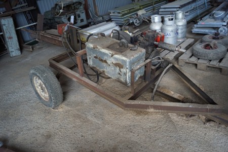 Home-built firewood, with engine