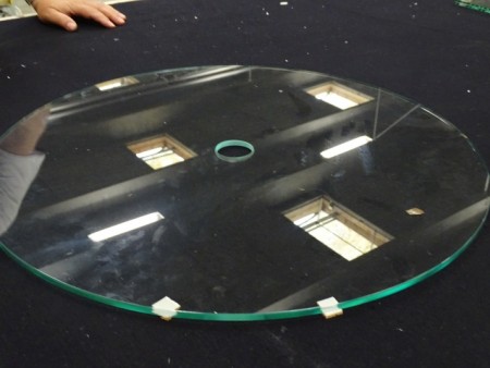 Round glass Ø 620 mm hole in mid 45 mm