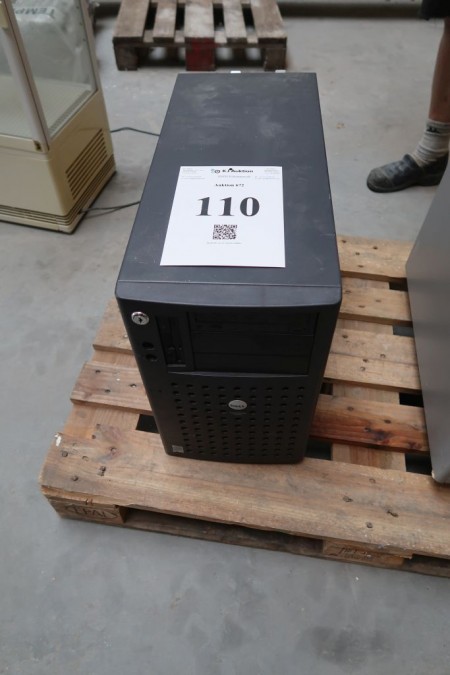 Pc Dell poweredge 1500SC, stand ukendt