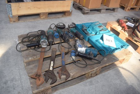 Lot of power tools, condition: unknown