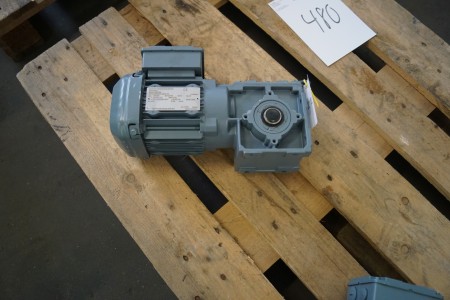 Gear motor, SEW EURODRIVE, WA30 DRS71S4, (rpm: 1380/85)
