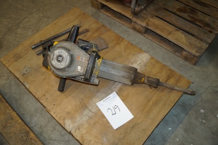 Petrol hammer with 3 additional chisels brand: WACKER