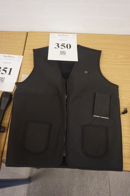 Vest with electric heat incl powerbank retail price 1695.-