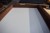 Holzfenster, Mahagoni mit weißer Platte, H60.5xB220 cm. Rahmenbreite 11,5 cm