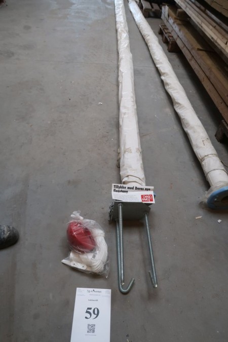 8 meter flagpole with tilt bracket, top and string. model Photo
