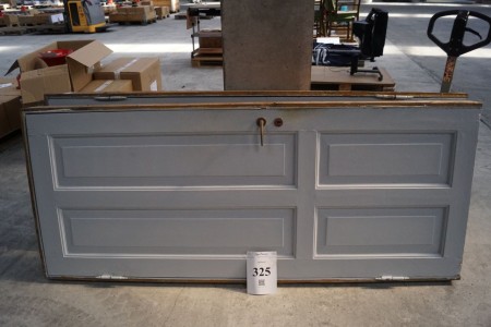 3 wooden doors with frame 212x88 cm.