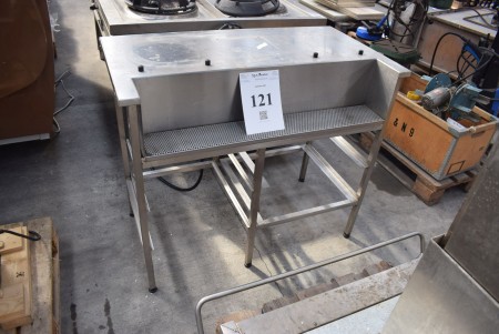 Stainless steel table. 105 * 56 * 90cm.