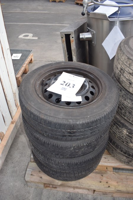 4 pcs. steel rims with tires. 165/70 * 14, from nissan micra