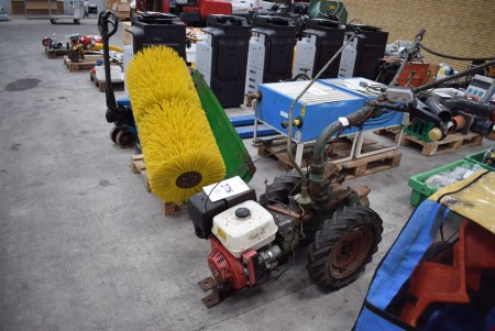 Two wheel tractor, brand: Iris + broom.