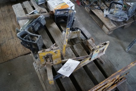 2 pieces of tile cutter