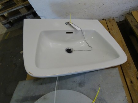 Håndvask porcelæn ca. Brede 610x dybde 480 mm. Brugt