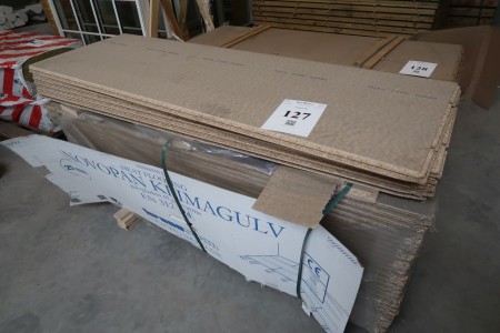 33 pcs. floor chipboard with grooves for underfloor heating, 25 mm, 60x180 cm. There is edge damage see photo
