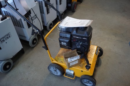 Vertical cutter with Briggs & Stratton motor. Intek 206 with 5.5 hp