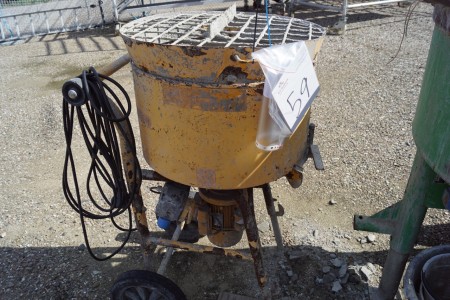 Forcing mixer, 16 amps 250 volts. Brand Soroto tested ok.