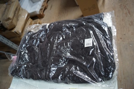 Black Fleece jacket size L 60 pcs.