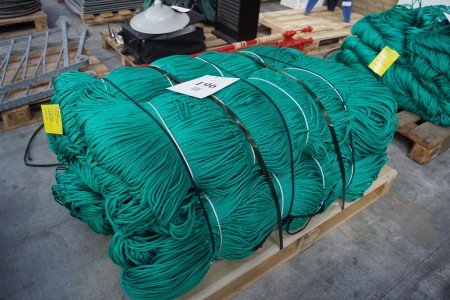 Fischernetzgeflecht. PE grün, Menge 4 Stück 537,60 m 2, 6 mm, 400,00 mm / hm, 137 kg.