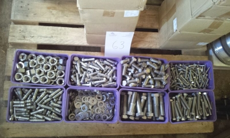 Stainless A2 bolts, support bolts, washers and nuts, Unused. Bolts: 16 x60mm, 20 x 50mm, 10 x 60mm, 16 x 90mm, 28 x 110mm. Support Bolts: 16 x 50mm. Washers: 20mm. Nuts: 28mm. Unused