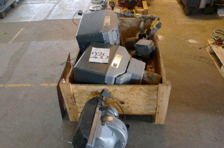 2 Weishaupt gas burners type: WG30N/1A.