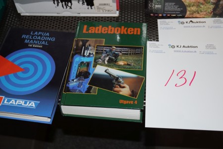 2 PC Ladegeräte. Ladebuch, Lapua Nachladen.